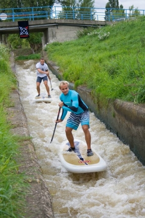 paddleboard